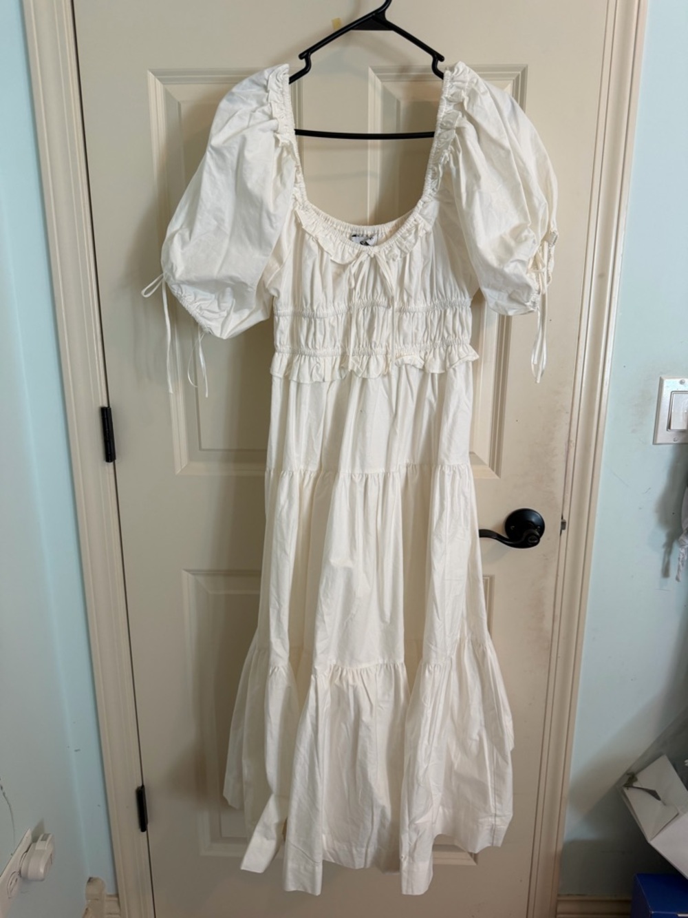 En Saison White Puff Sleeve Tiered Maxi Dress